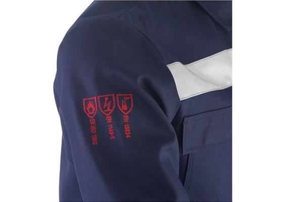 DETTAGLIO TUTA TRIVALENTE